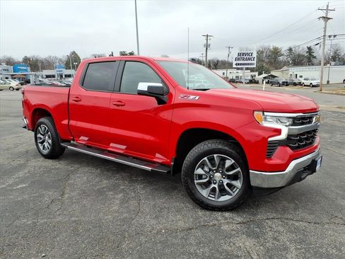 New 2026 Chevrolet Silverado 1500 LT w/ Z71 Off-Road Package image 2