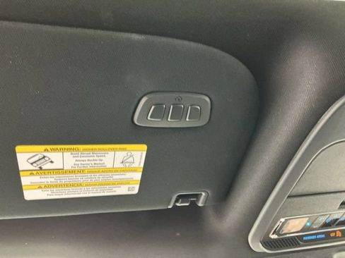 Certified 2025 Ford F150 Lariat AWD/4WD image 24