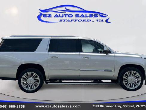 Used 2016 Cadillac Escalade ESV Platinum AWD/4WD image 4