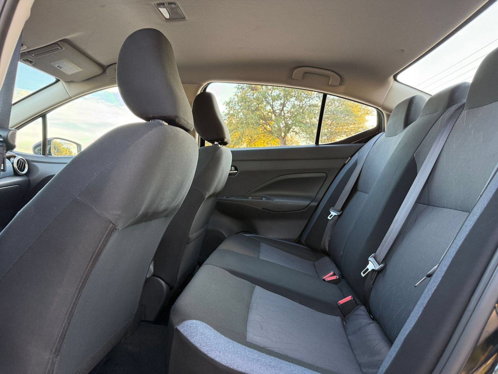 Used 2025 Nissan Versa SV FWD image 25