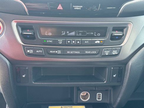 Certified 2021 Honda Pilot Special Edition image 27