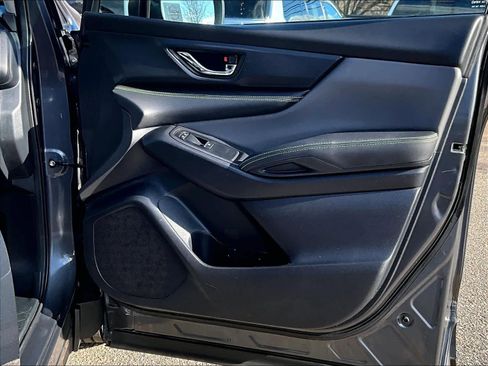 Used 2023 Subaru Ascent Onyx Edition image 12