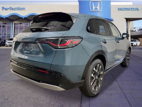 New 2026 Honda HR-V EX-L image 6