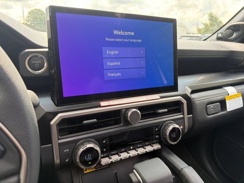 New 2026 Toyota 4Runner Limited AWD/4WD image 32