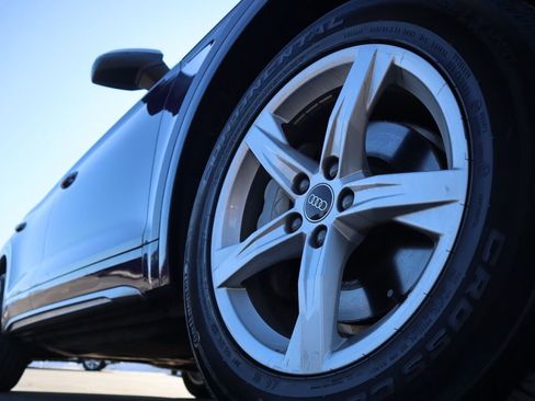 Used 2024 Audi Q5 2.0T Premium image 9