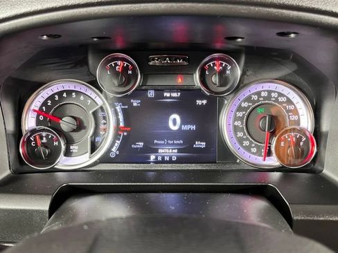 Used 2021 RAM 1500 Express w/ Wheel & Sound Group AWD/4WD image 17