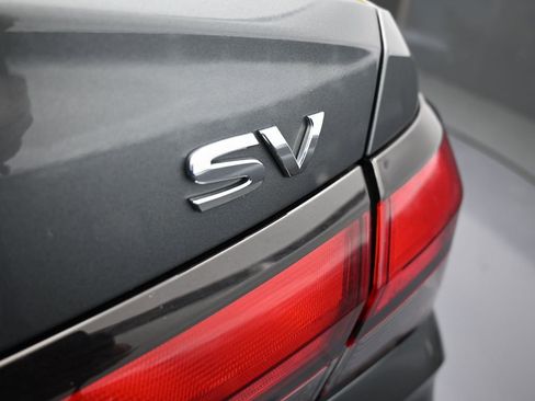 Used 2023 Nissan Versa SV image 37