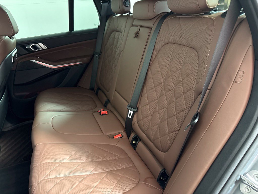 Certified 2024 BMW X5 sDrive40i w/ Premium Package RWD image 30
