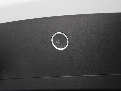 Used 2017 Tesla Model X 100D image 86