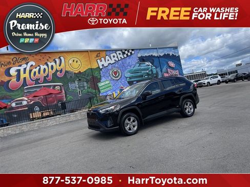 Certified 2025 Toyota RAV4 LE AWD/4WD image 1