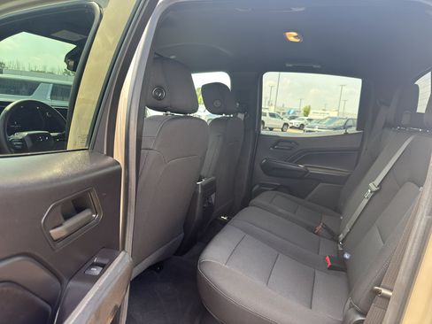 Used 2024 Chevrolet Colorado Trail Boss w/ LPO, Dark Essentials Package AWD/4WD image 30