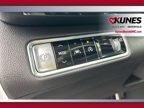 Used 2024 Buick Envision Sport Touring image 22