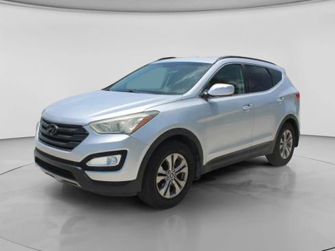 Used 2015 Hyundai Santa Fe Sport w/ Option Group 03 FWD image 5