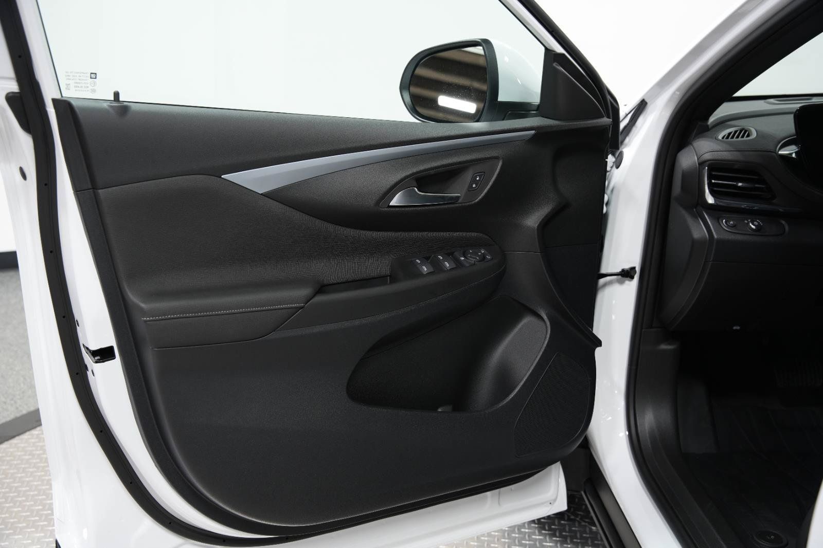 New 2026 Buick Envista Preferred w/ Convenience I Package FWD image 22