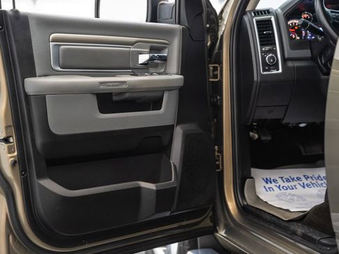 Used 2015 RAM 1500 Lone Star RWD image 41