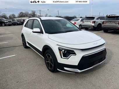 Certified 2025 Kia Niro EX