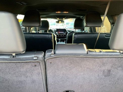 Used 2023 Toyota Highlander XSE image 15