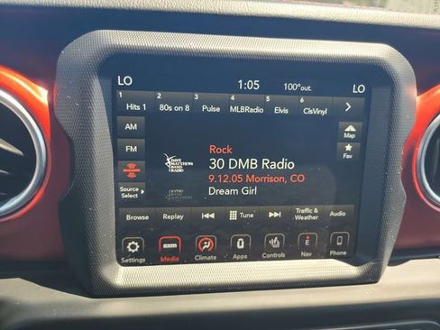 Used 2018 Jeep Wrangler Rubicon AWD/4WD image 23