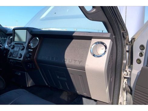 Used 2015 Ford F350 Lariat w/ Lariat Ultimate Package AWD/4WD image 18