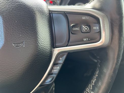 Used 2019 RAM 1500 Laramie image 28