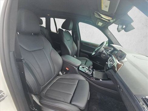 Used 2024 BMW X3 sDrive30i w/ Convenience Package RWD image 17