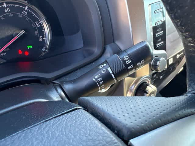 Used 2024 Toyota 4Runner Limited AWD/4WD image 17
