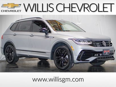 Used 2022 Volkswagen Tiguan SE R-Line