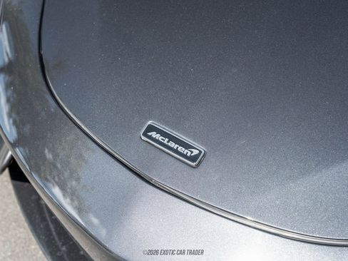 Used 2018 McLaren 570S Spider image 47