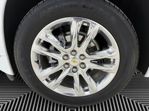 Used 2021 Chevrolet Traverse High Country image 9