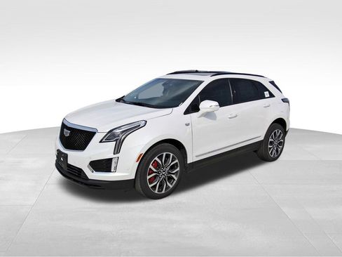 New 2024 Cadillac XT5 Sportv w/ Technology Package image 2