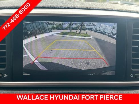 Used 2022 Kia Sportage LX FWD image 25