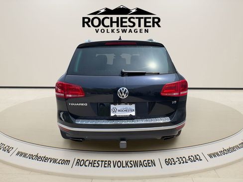 Used 2017 Volkswagen Touareg Wolfsburg Edition AWD/4WD image 5