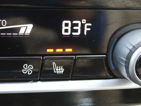 Used 2019 BMW 530i image 48