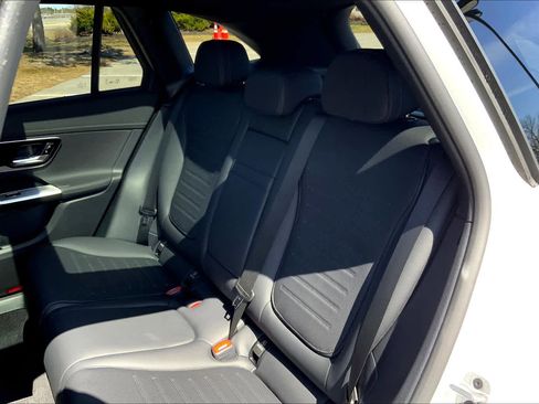 Certified 2025 Mercedes-Benz GLC 300 4MATIC image 13