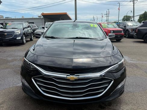 Used 2022 Chevrolet Malibu LT FWD image 2