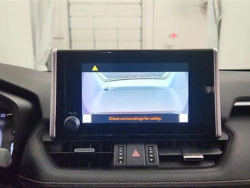Used 2023 Toyota RAV4 XLE Premium AWD/4WD image 25
