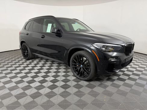 Used 2021 BMW X5 sDrive40i w/ M Sport Package image 1