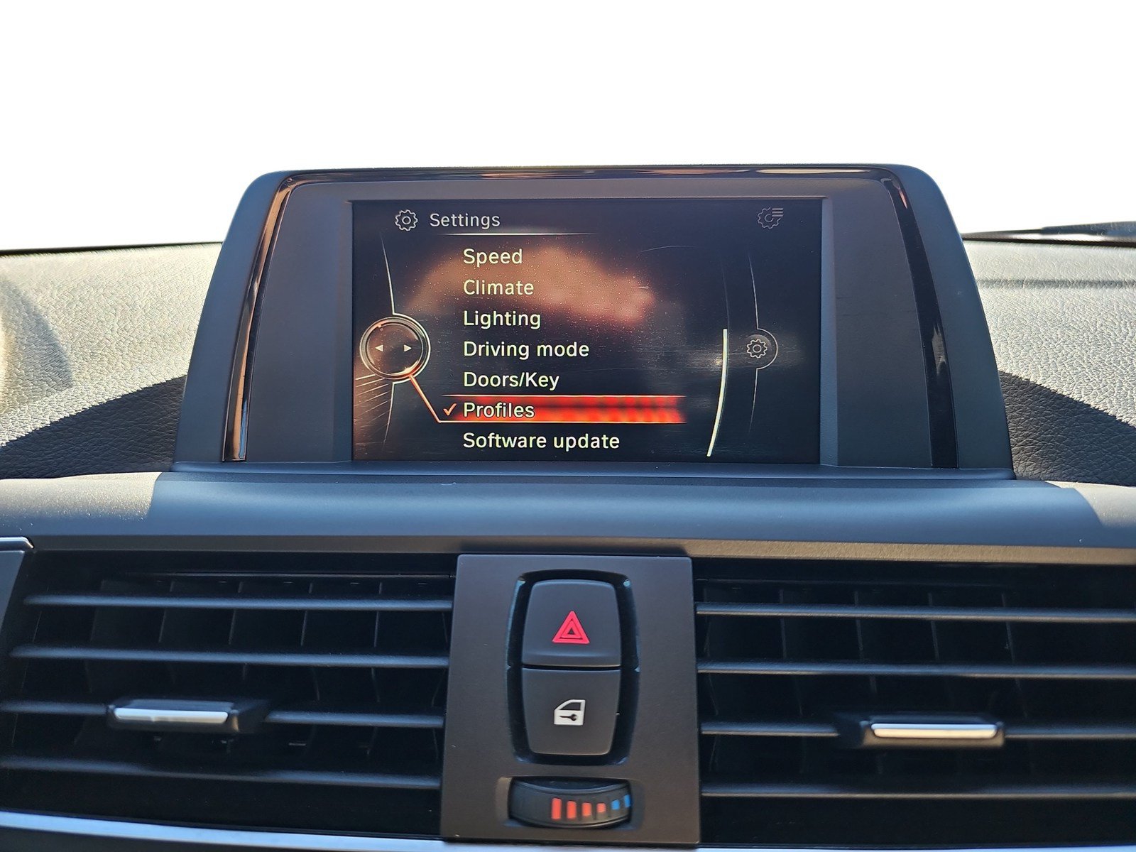Used 2017 BMW 230i Convertible RWD image 18