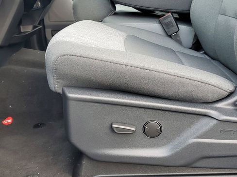 New 2026 Ford F250 XLT w/ XLT Premium Package image 8