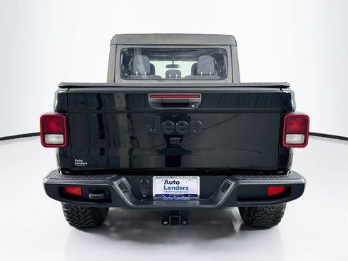 Used 2023 Jeep Gladiator Sport AWD/4WD image 6