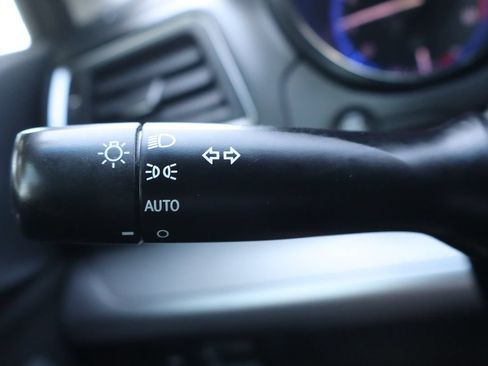 Used 2015 Subaru Legacy 2.5i Premium AWD/4WD image 31