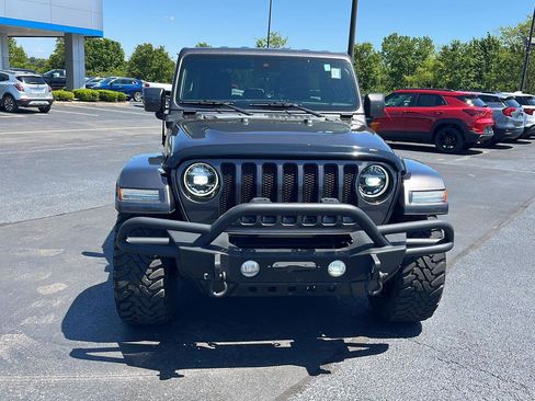 Used 2021 Jeep Wrangler Unlimited Sahara AWD/4WD image 8