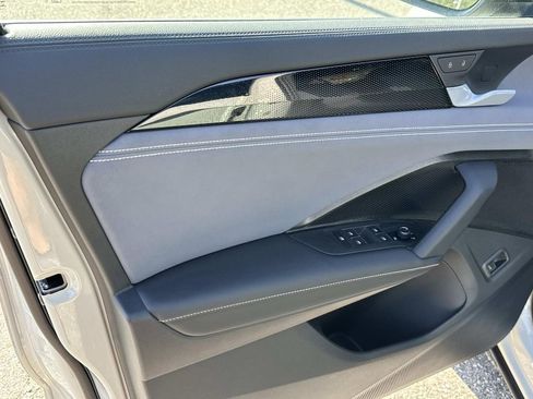 New 2026 Volkswagen Tiguan SE R-Line image 18