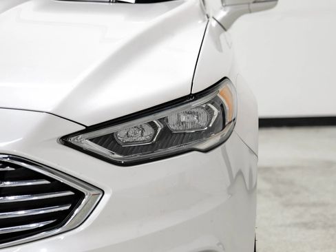 Used 2017 Ford Fusion Titanium FWD image 63