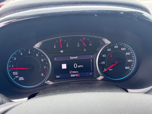 Used 2021 Chevrolet Traverse Premier AWD/4WD image 16