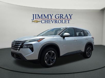 Used 2024 Nissan Rogue SV