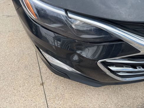 Used 2023 Chevrolet Malibu LS image 3