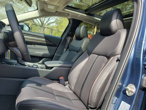 New 2026 MAZDA CX-50 AWD 2.5 Hybrid w/ Weather Package image 16