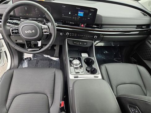 New 2026 Kia Carnival SX Prestige image 23