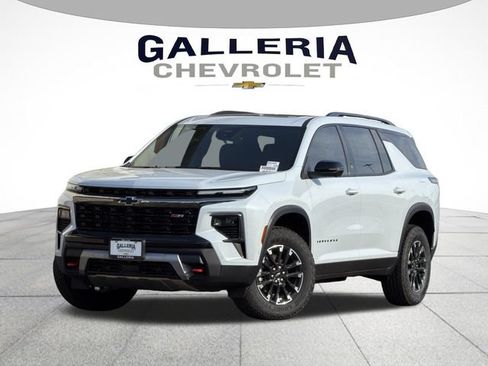 New 2026 Chevrolet Traverse Z71 w/ Enhanced Driving Package AWD/4WD image 1